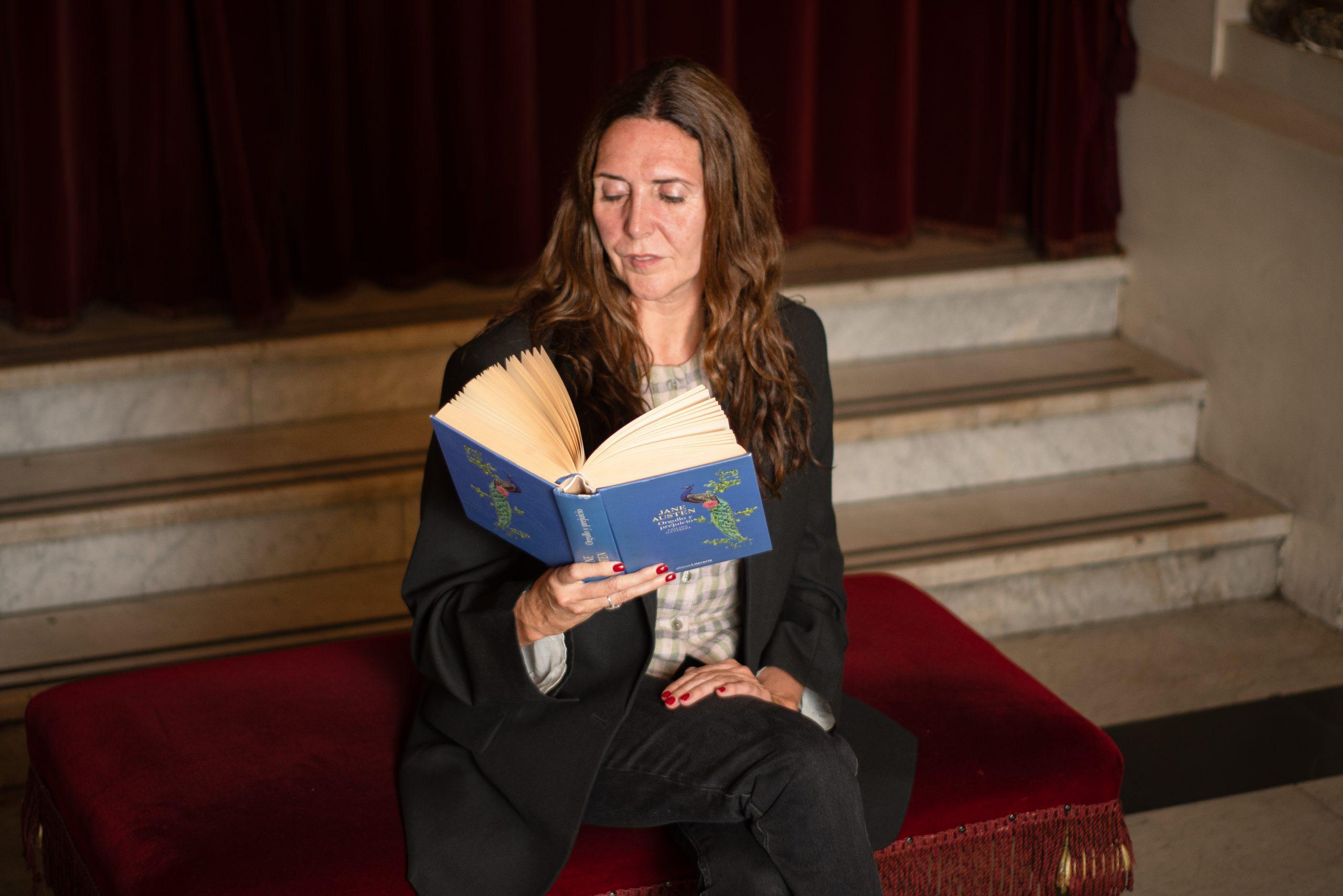 Con obras inspiradas en su temporada, Teatro Municipal de Santiago anuncia su primer club de lectura